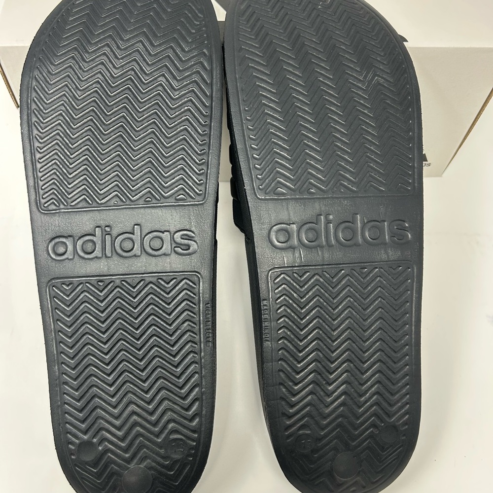 Adidas Adilette Shower Slides US Men Size 13/ Women Size 14 Black GZ3772 - Picture 7 of 8